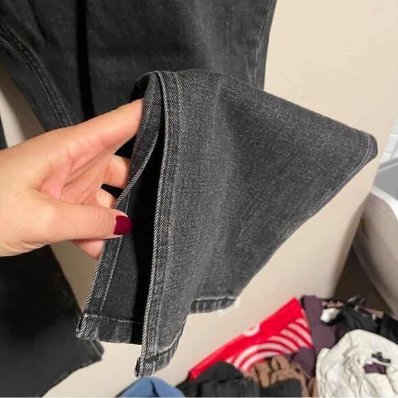 NWT Abercrombie & Fitch Skinny High Rise Jean Black Slit Hem- Size 37 (24S) - Picture 6 of 7